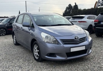 Toyota Verso Minivan 1.6 Valvematic 132KM 2009 Toyota Verso Przygotowany do rejestracji 1.6 Benzyna 132KM, zdjęcie 8