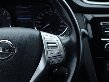 Nissan Qashqai II Crossover 1.2 DIG-T 115KM 2016 Nissan Qashqai 1.2 DIG-T, Salon Polska, zdjęcie 18