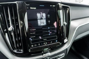 Volvo XC60 II Crossover Plug-In Facelifting 2.0 T6 350KM 2024 Volvo XC 60 YV1UZH4V7S1029532, zdjęcie 27