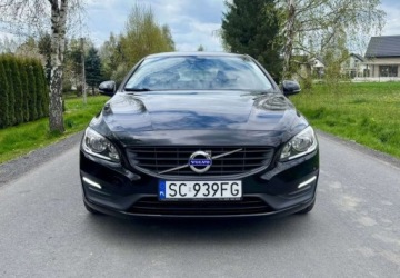Volvo V60 I Kombi Facelifting 2.0 D2 DRIVE-E 120KM 2017 Volvo V60 Volvo V60 D2 Geartronic 2.0 Diesel 120KM, zdjęcie 3