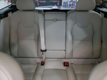 Volvo XC60 II 2024 Volvo XC 60 Core 2024 2.0L 2.0 Benzyna 247KM, zdjęcie 10