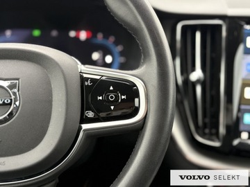 Volvo XC60 II Crossover Facelifting 2.0d B4 197KM 2022 Volvo XC 60 B4 Diesel | Plus Bright | aut | FV23%, zdjęcie 8