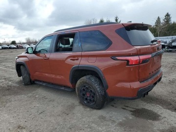 Toyota Sequoia II 2024 Toyota Sequoia SR5 2024 3.4l 3.4 Hybryda 437KM, zdjęcie 1
