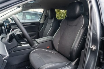 Volkswagen Passat B8 Variant Facelifting 2.0 TDI SCR 150KM 2025 Volkswagen Passat Business Plus 2.0 TDI 150 KM DSG, zdjęcie 11