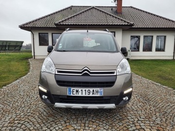 Citroen Berlingo II Van Facelifting 2015 1.6 BlueHDi 100KM 2017 CITROEN BERLINGO 1.6 HDI NISKI PRZEBIEG ! NOWY ROZRZĄD !!!, zdjęcie 1