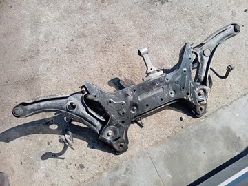 ПЕРЕДНЯЯ КОЛЯСКА HYUNDAI I20 1.2