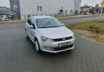 Volkswagen Polo V 2010 Volkswagen Polo 1.6TDi 75KM 5-Drzwi Klima Grzane Fotele Czujniki Parkowania