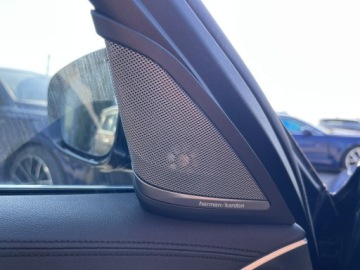 BMW Seria 5 F10-F11 Touring Facelifting 520d 190KM 2017 BMW 530 Luxury Line Xdrive Skóra Kamera Harman, zdjęcie 14