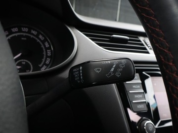 Skoda Octavia III RS Kombi 2.0 TSI 220KM 2013 Skoda Octavia RS 2.0 TSI, Skóra, Navi, Xenon, zdjęcie 18