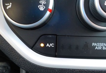 Kia Picanto II Hatchback 5d 1.0 69KM 2014 Kia Picanto Okazja Benzyna 69KM, zdjęcie 19