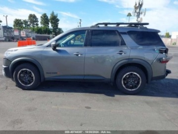 Nissan Pathfinder III 2023 Nissan Pathfinder Rock Creek, 2023r., 4x4, 3.5L 3.5 Benzyna 295KM, zdjęcie 5