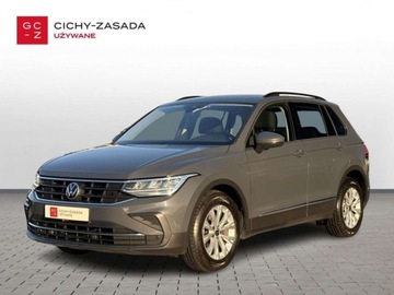 Volkswagen Tiguan II SUV Facelifting 1.5 TSI 150KM 2021 Volkswagen Tiguan 1.5 TSI 150KM Life DSG Kamera Keyless AktywnyTempomat LE