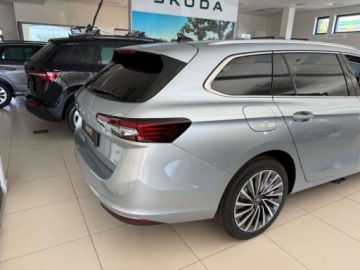 Skoda Superb IV Kombi 2.0 TDI 193KM 2026 Skoda Superb Skoda Superb Combi LK 2,0 TDI 142 kW 7-biegowa DSG 4x4 2.0, zdjęcie 5