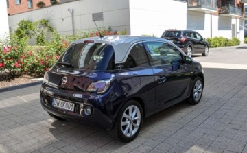 Opel Adam Hatchback 1.4 87KM 2013 Opel Adam 1,4 132 tys. km 1.4 Benzyna 87KM, zdjęcie 3