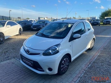 Toyota Aygo I Hatchback 5d Facelifting 1.0 VVT-i 68KM 2012 Toyota Aygo 1.0i klima zadbany bez wkladu finansowego gwarancja 6 miesiecy, zdjęcie 3