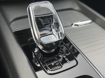 Volvo XC60 II Crossover Plug-In Facelifting 2.0 T6 350KM 2024 Volvo XC 60 XC60 T6 Plug-In | AWD | Ultra Dark | a, zdjęcie 18