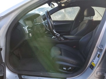 BMW Seria 5 G30-G31 2021 BMW Seria 5 530xi 2021 2.0l 2.0 Benzyna 248KM, zdjęcie 7