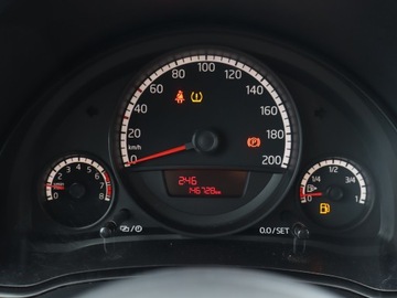 Volkswagen up! Hatchback 5d 1.0 MPI 60KM 2015 VW Up! 1.0 MPI, Salon Polska, Serwis ASO, Klima, zdjęcie 9