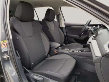 Skoda Octavia IV Liftback 1.5 TSI EVO 150KM 2024 Skoda Octavia 1.5TSI M-HEV 150KM Selection SalonPL ASO Virtual Matrix Kess, zdjęcie 14