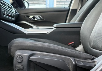 BMW Seria 3 G20-G21 Touring 2.0 320d 190KM 2023 BMW Seria 3 I wlasciciel Shadow Line Hak Gwarancja Bezwypadkowy FVAT23, zdjęcie 29