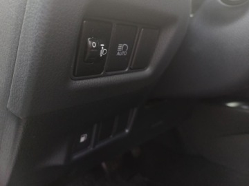 Toyota C-HR I Crossover Facelifting 1.8 Hybrid 122KM 2020 Toyota C-HR 1.8 Hybrid GPF Comfort 1.8 Hybrid GPF, zdjęcie 22