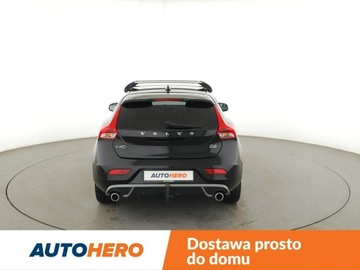 Volvo V40 II Hatchback Facelifting 2.0 D2 120KM 2017 Volvo V40 Momentum automat navi PDC grzane fotele, zdjęcie 5