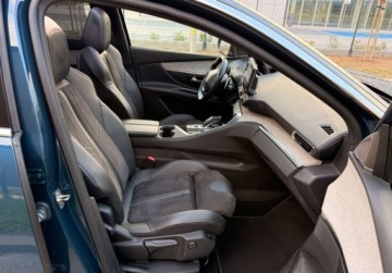 Peugeot 5008 II Crossover Facelifting 1.6 PureTech 180KM 2021 Peugeot 5008 GT 1.6i 180ps AutoMat8Biegow FOCAL Masaze 7Foteli SerwisASO T, zdjęcie 14