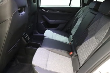 Skoda Octavia IV Kombi 1.5 TSI e-Tec Mild Hybrid 150KM 2026 Skoda Octavia Sportline TSI 2026 1.5 Hybryda 150KM, zdjęcie 10