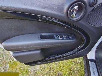 Mini Countryman R60 Crossover 1.6 184KM 2014 MINI Countryman 1.6 benzyna 184KM 4X4 2014r, zdjęcie 12