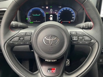 Toyota 2026 Od ręki - GR Sport 1.5 Hybrid 130KM | Podgrzewane fotele!, zdjęcie 7