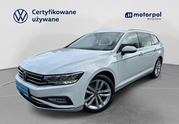 Volkswagen Passat B8 Variant Facelifting 2.0 TDI SCR 150KM 2022 Volkswagen Passat Elegance Pakiety, ACC, Kamera, Podgrzewane 4 fotele, er