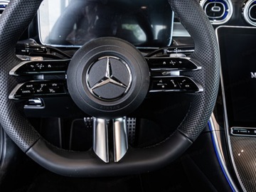 Mercedes CLE Coupe 2.0 300 258KM 2025 MERCEDES-BENZ CLE 300 4-Matic AMG Line 2.0 (258KM) 2025, zdjęcie 9