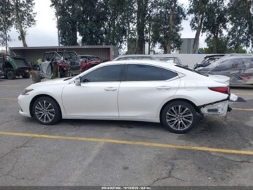 Lexus ES VII (XV70) 2021 Lexus ES 2021 Lexus ES ES 300h FWD 2.5 Benzyna 176KM, zdjęcie 3