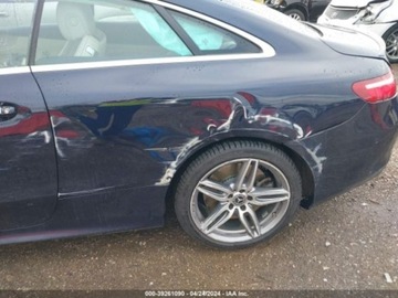 Mercedes Klasa E W213 2018 Mercedes-Benz Klasa E 2018 Mercedes-Benz E-Class E 400 RWD Coupe 3.0 329KM, zdjęcie 17