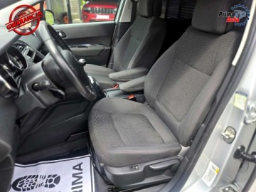 Peugeot 5008 I Minivan Facelifting 2.0 HDi 150KM 2015 Peugeot 5008 2.0HDi 150KM, 1 wlasciciel, 7 osobowy, nawigaca, grzane fote, zdjęcie 15