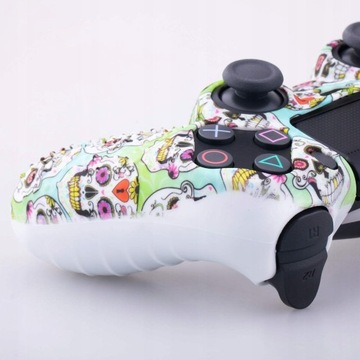 КРЫШКА СИЛИКОНОВЫЙ ЧЕХОЛ PANDAREN С КИПАМИ PS4 PRO SLIM Skull 2