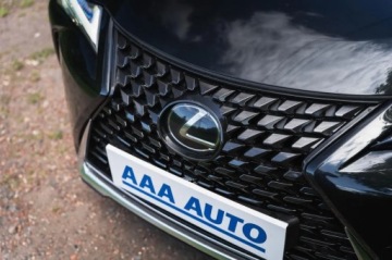 Lexus UX Crossover 200 171KM 2019 Lexus UX 200, Salon Polska, Serwis ASO, Automat, zdjęcie 8