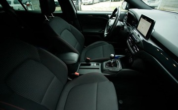 Ford Focus III Kombi Facelifting 1.5 TDCi 120KM 2018 Ford Focus 1.5 TDCI 120KM St-Line Mk4 Navi PDC Lane Asist Radar Led 1.5, zdjęcie 33