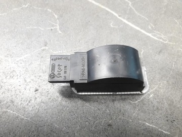 4B0947415A LAMPA OSVĚTLENÍ KABINY AUDI A6 C7