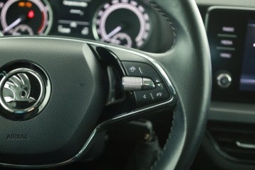 Skoda Scala Hatchback 1.0 TSI 110KM 2021 Skoda Scala 1.0 TSI, Salon Polska, 1. Właściciel, zdjęcie 14