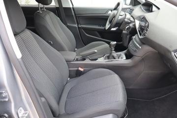 Peugeot 308 II Hatchback Facelifting 1.2 PureTech 110KM 2021 Peugeot 308 1.2 PureTech, Navi, Klima, zdjęcie 8