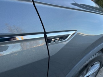 Volkswagen Tiguan Allspace SUV 2.0 TDI 190KM 2020 Volkswagen Tiguan Allspace 2.0 diesel 190 KM automat 4 Motion R - LINE, zdjęcie 35