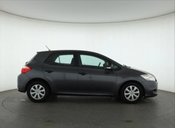 Toyota Auris I Hatchback 5d Facelifting 1.4 D-4D 90KM 2011 Toyota Auris 1.4 D-4D, Salon Polska, Klima, zdjęcie 5