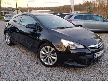 Opel Astra J GTC 1.4 Turbo ECOTEC 140KM 2017 Opel Astra GTC Zadbany bdb stan, zdjęcie 11
