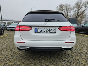 Mercedes Klasa E W213 Kombi 2.0 220d 194KM 2017 Mercedes E 220 2,0 diesel 195KM Automat nawigacja, zdjęcie 17
