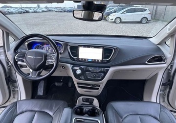 Chrysler Pacifica II 2021 Chrysler Pacifica 3.6 BENZ 286 KM 2021r VAT 23 Warszawa 3.6 Benzyna, zdjęcie 5
