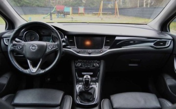 Opel Astra K Hatchback 5d 1.4 Turbo 150KM 2016 Opel Astra GWARANCJA, 1.5 Benzyna 150KM, LED, Skora, Grzane i wentylowane, zdjęcie 8