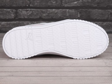 Спортивная обувь и кроссовки Puma CARINA 2.0