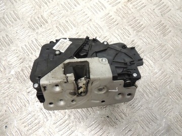 TRANSIT CUSTOM TOURNEO ZAMEK DRZWI PRZESUWNYCH LEWY