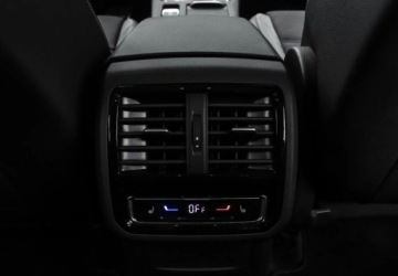 Volkswagen 2023 Volkswagen Passat Alltrack Volkswagen Passat Variant Alltrack 2.0 TDI 200KM, zdjęcie 13